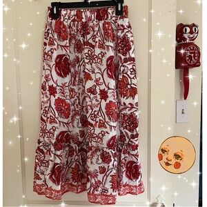 Nicole miller floral midi skirt 🍎